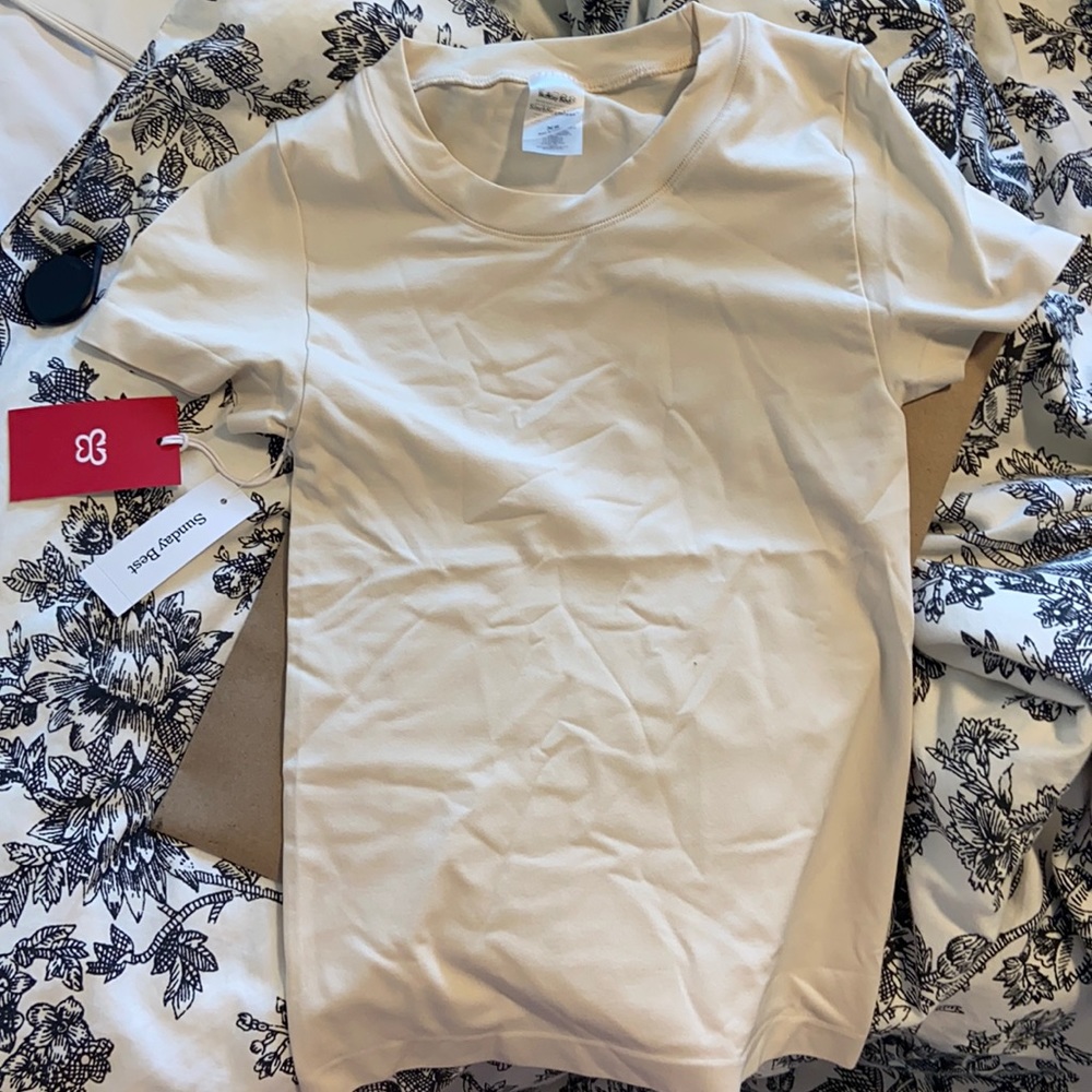 Aritzia Sunday best sinch seamless top